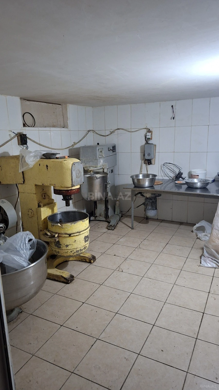 Kirayə verilir obyekt 150 m²