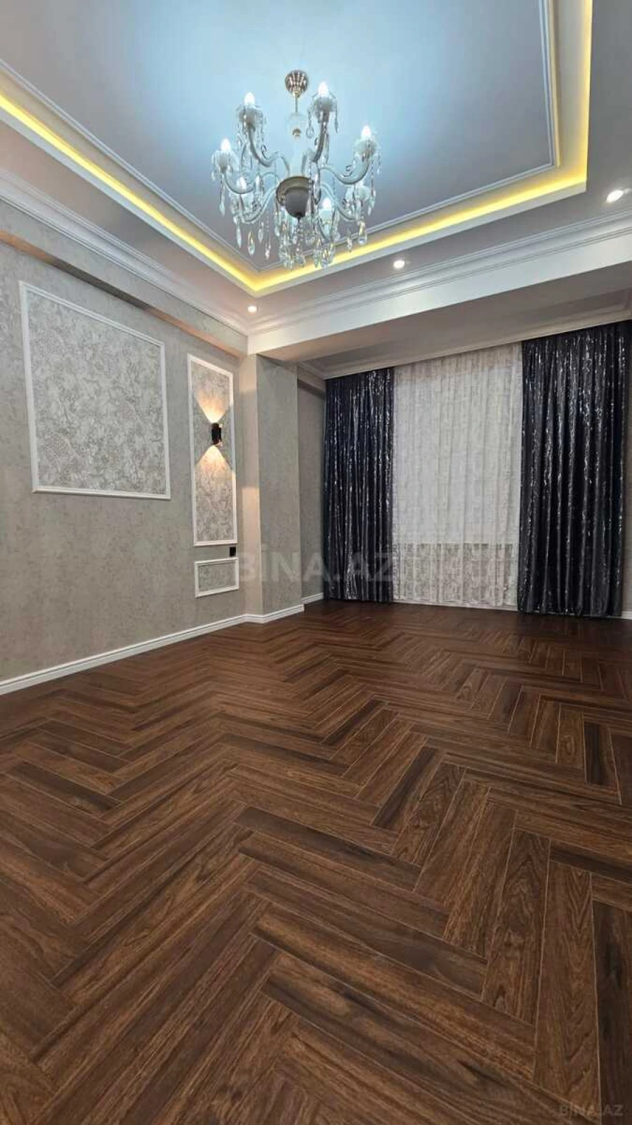 Satılır 3 otaqlı mənzil 110 m²
