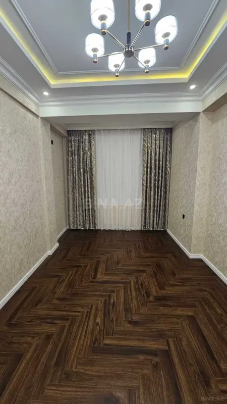 Satılır 3 otaqlı mənzil 110 m²