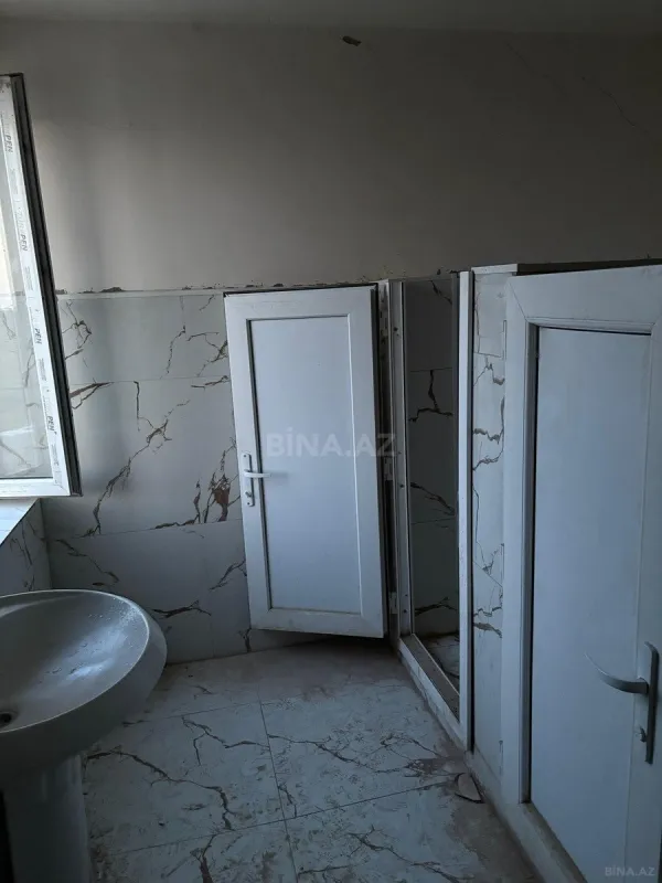 Kirayə verilir obyekt 1325 m²