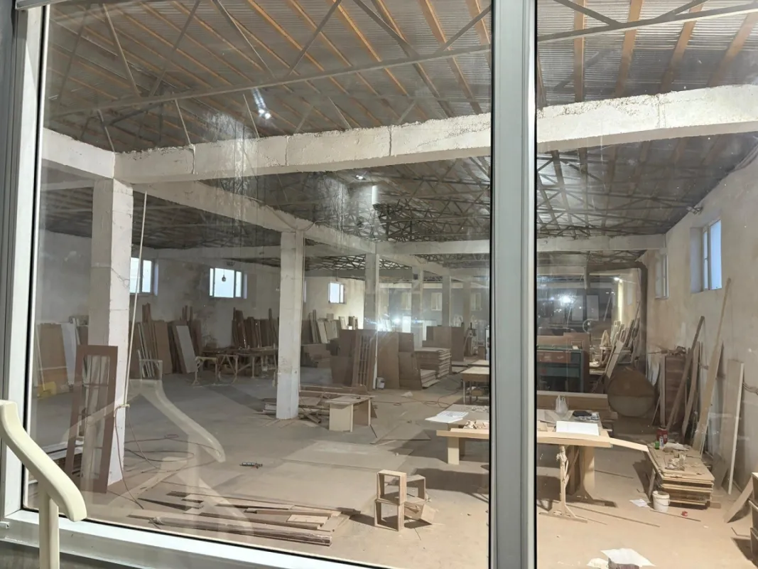 Kirayə verilir obyekt 1325 m²