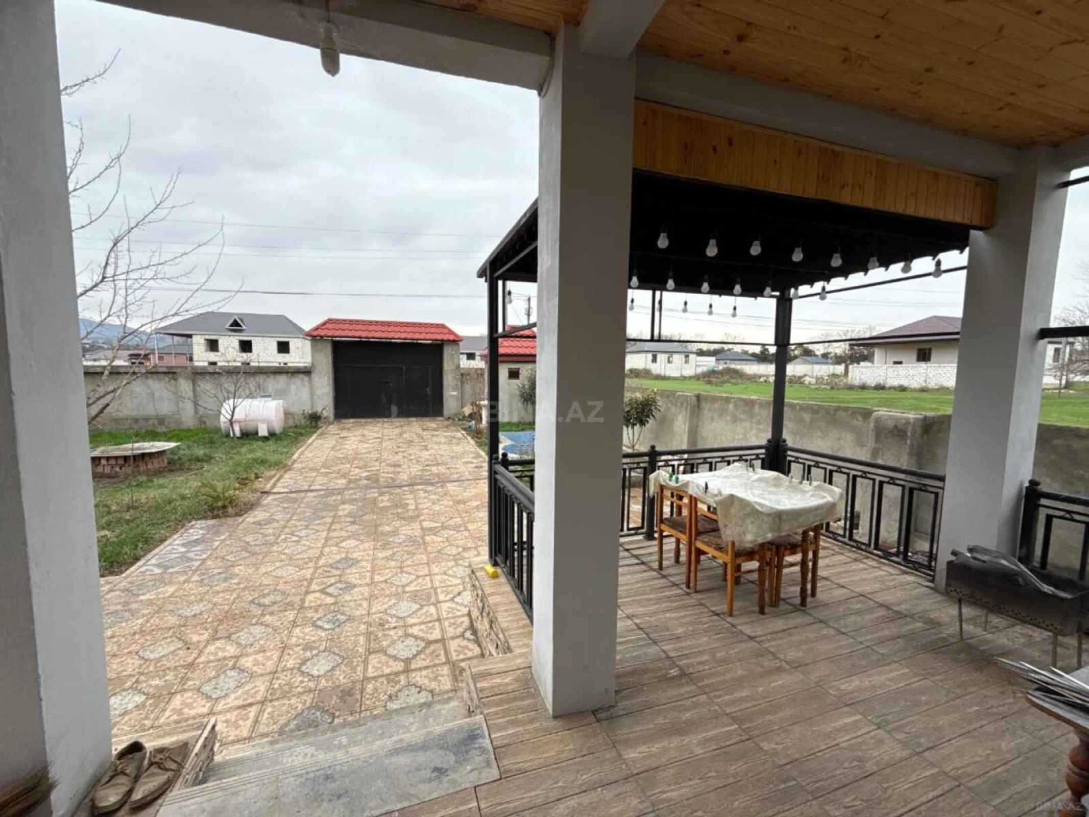 Satılır 5 otaqlı həyət evi 170 m²