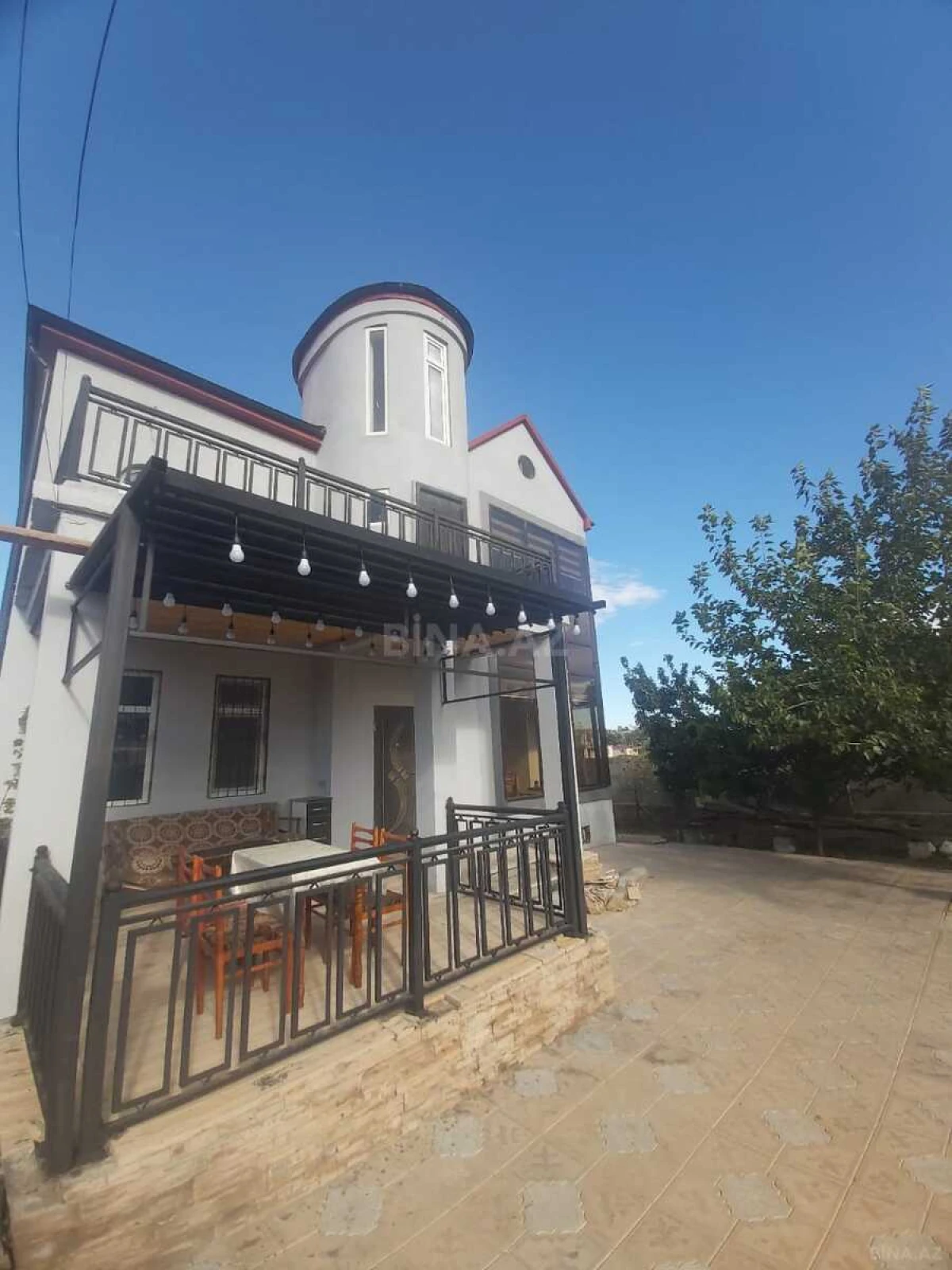 Satılır 5 otaqlı həyət evi 170 m²