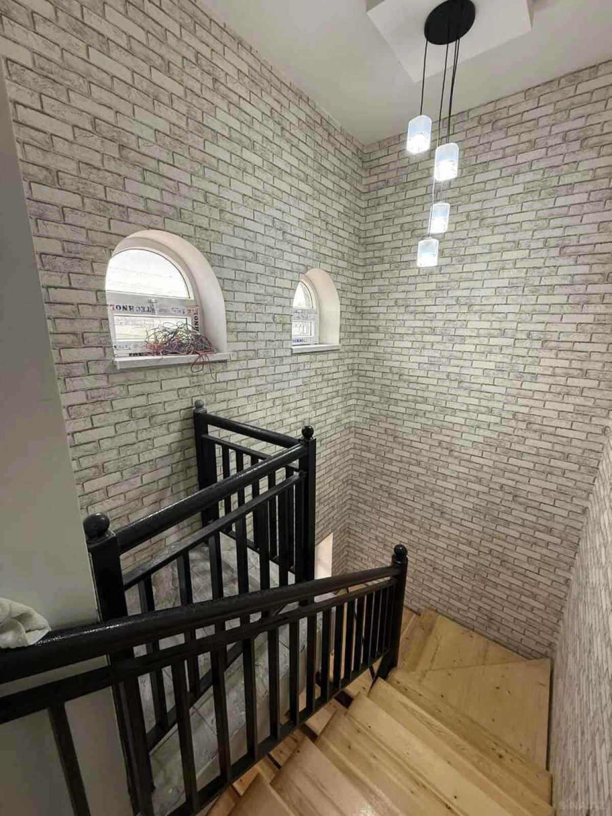 Satılır 5 otaqlı həyət evi 170 m²