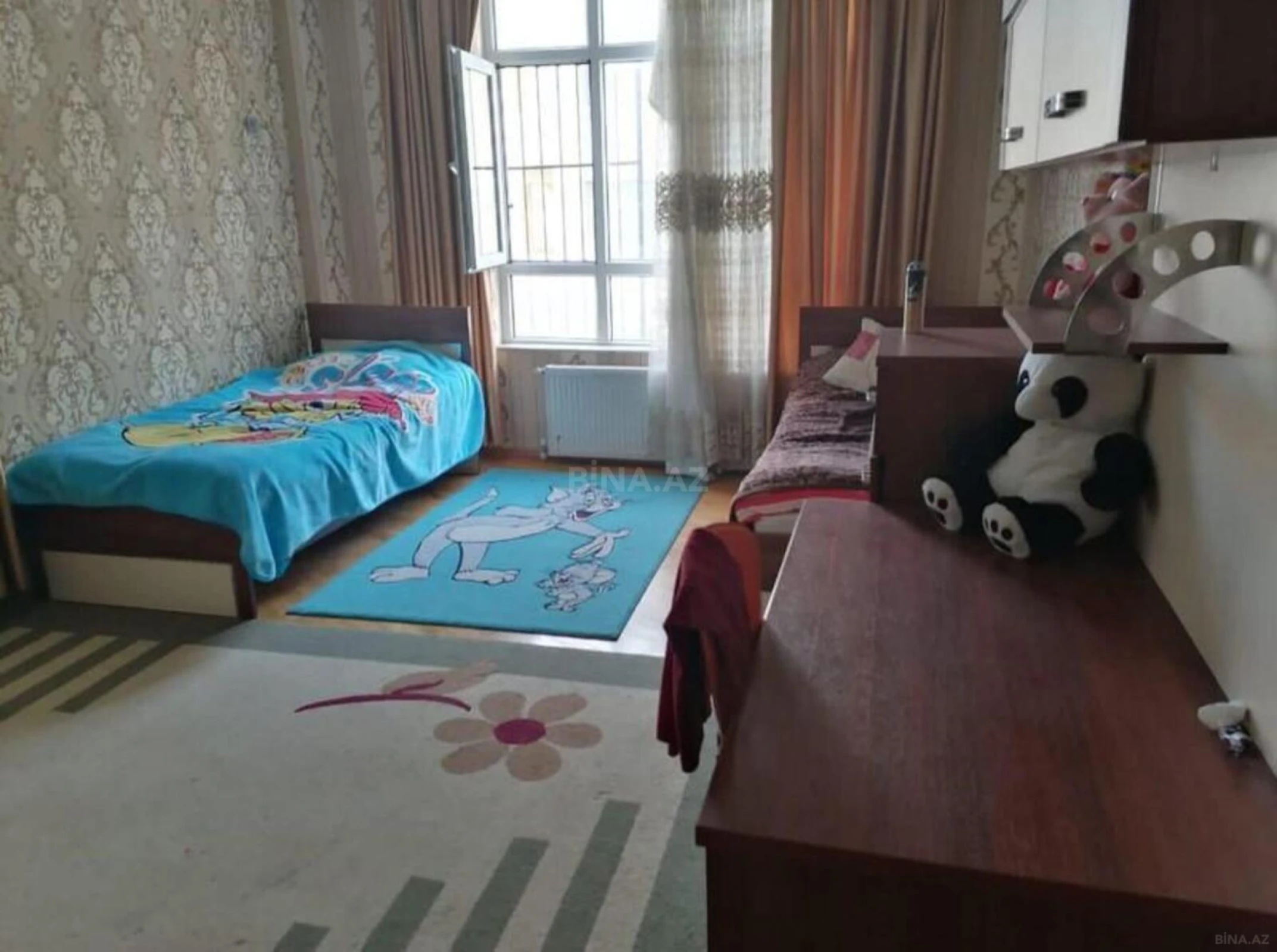 Kirayə verilir 3 otaqlı mənzil 150 m²