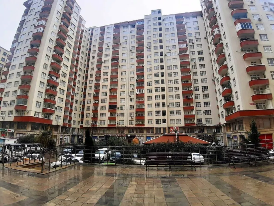 Kirayə verilir 3 otaqlı mənzil 150 m²