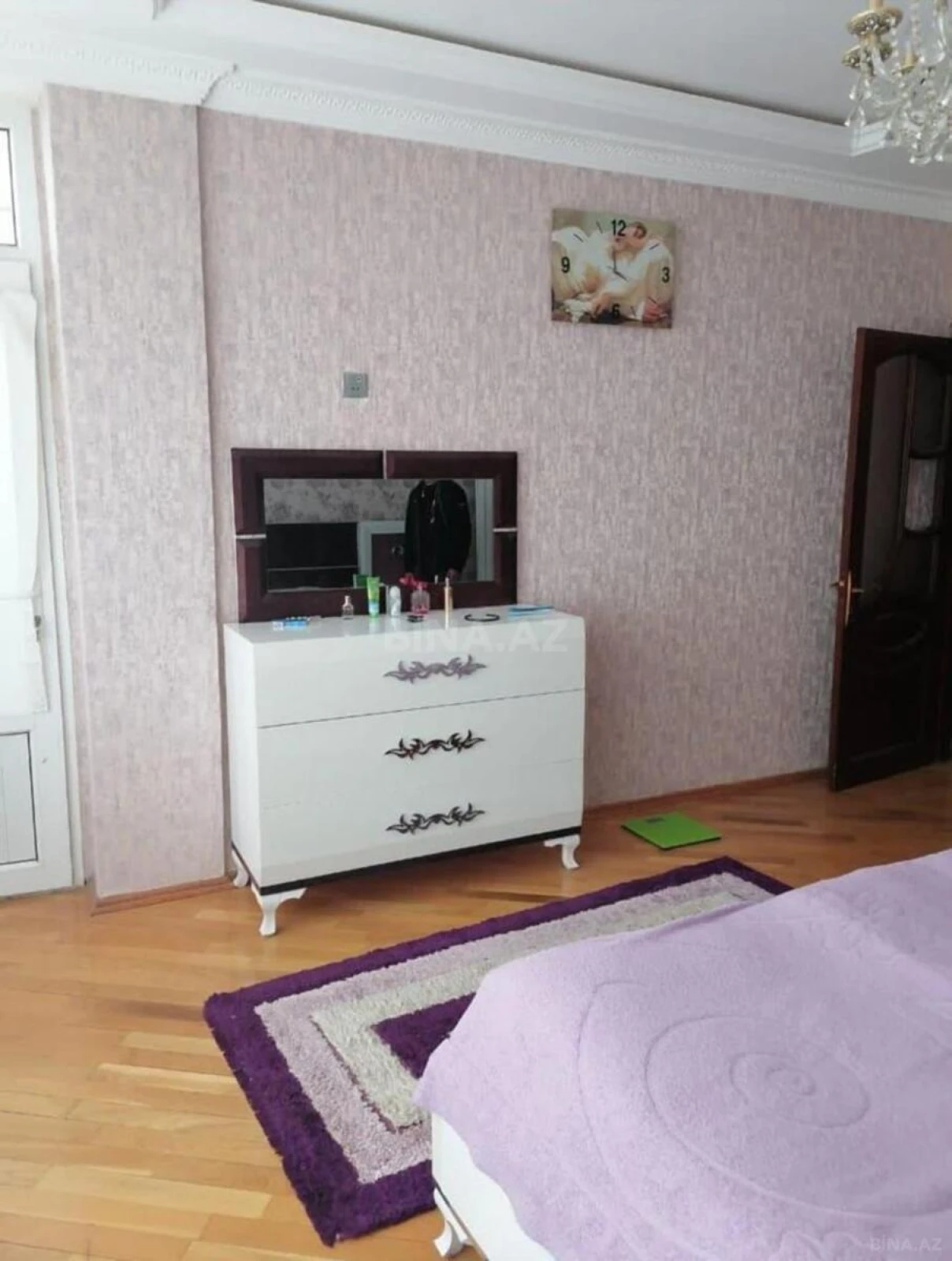 Kirayə verilir 3 otaqlı mənzil 150 m²