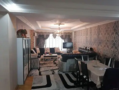 Kirayə verilir 3 otaqlı mənzil 150 m²