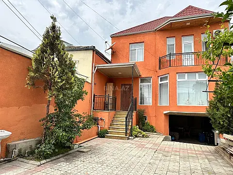 Satılır 6 otaqlı həyət evi 250 m² — Bakı, Bakıxanov 6 otaq 250.00 m²