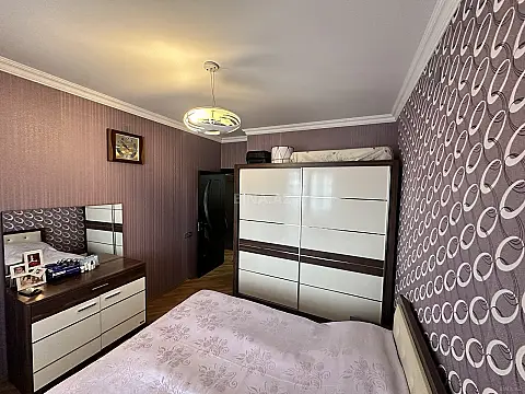 Satılır 3 otaqlı mənzil 70 m²