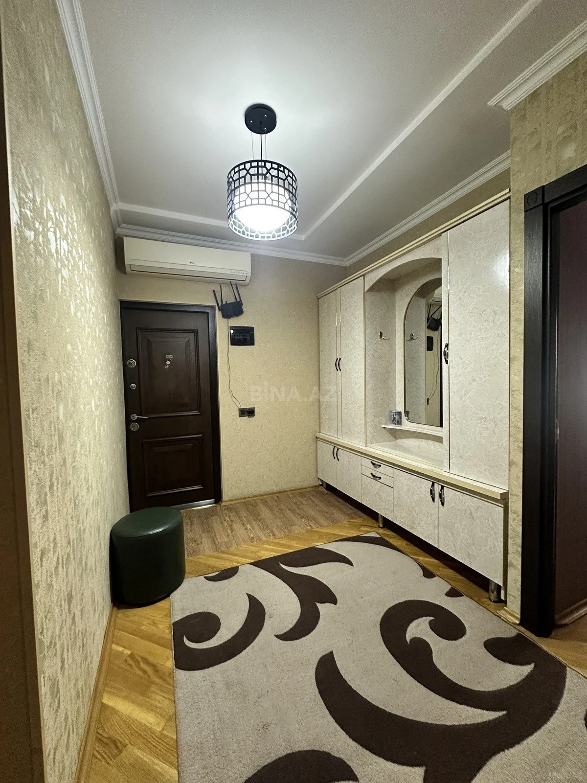 Satılır 3 otaqlı mənzil 70 m²
