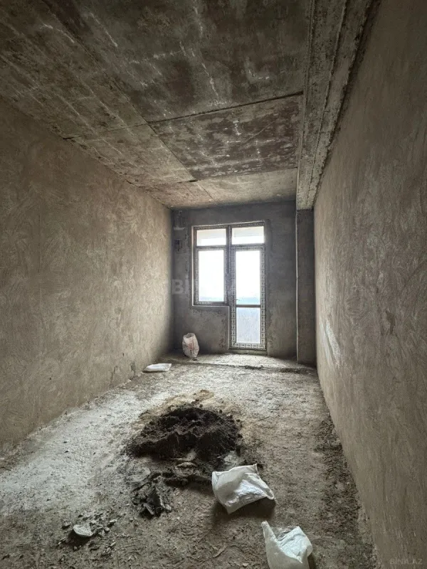 Satılır 2 otaqlı mənzil 107.4 m²