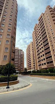 Satılır 2 otaqlı mənzil 107.4 m²