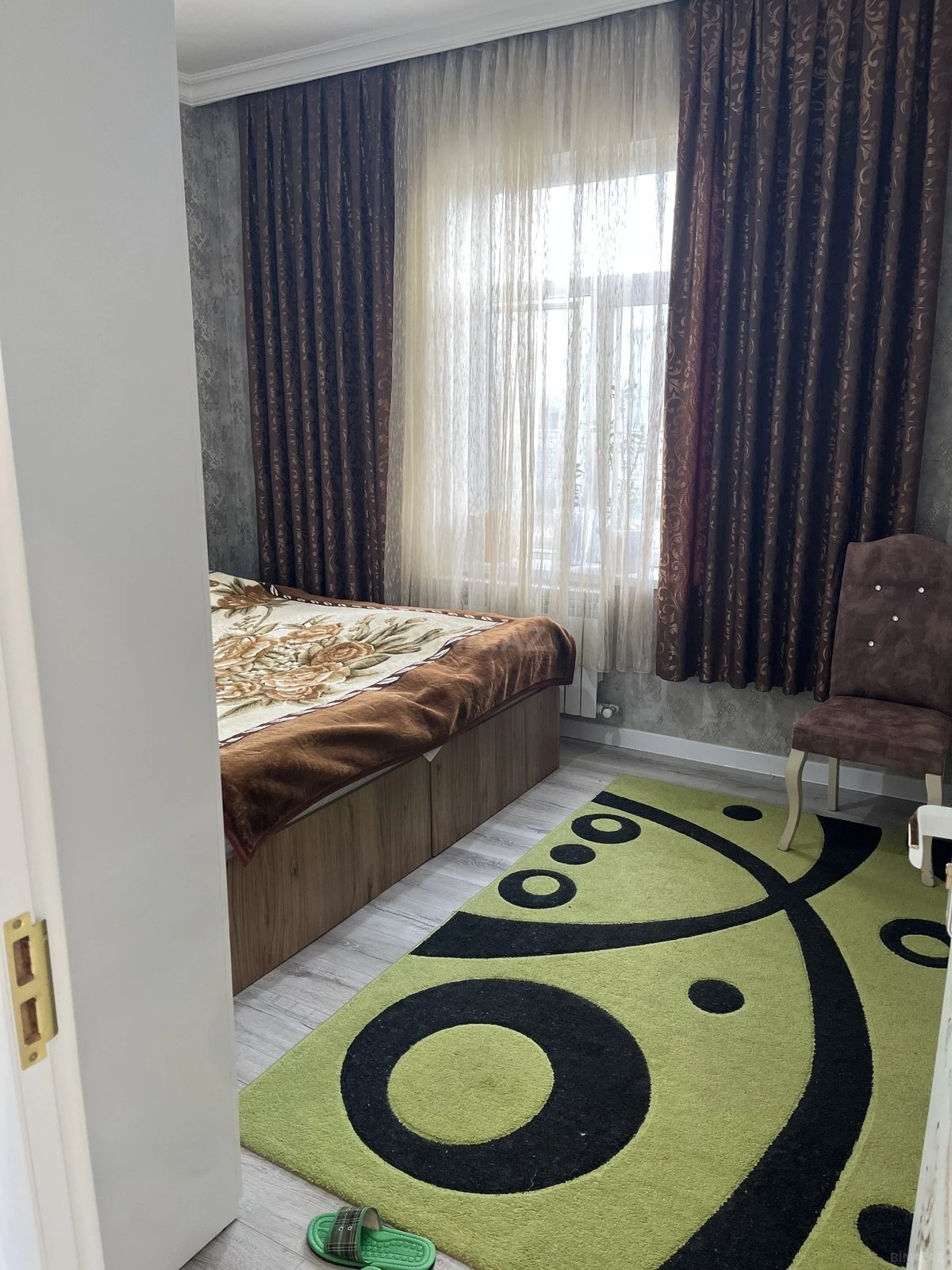 Satılır 4 otaqlı həyət evi 140 m²