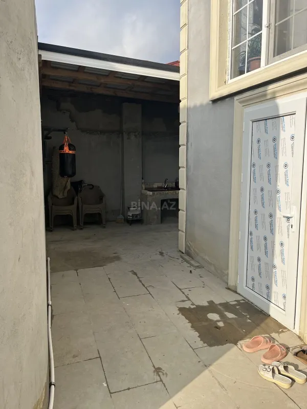 Satılır 4 otaqlı həyət evi 140 m²