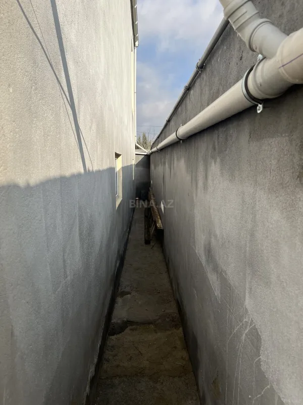 Satılır 4 otaqlı həyət evi 140 m²