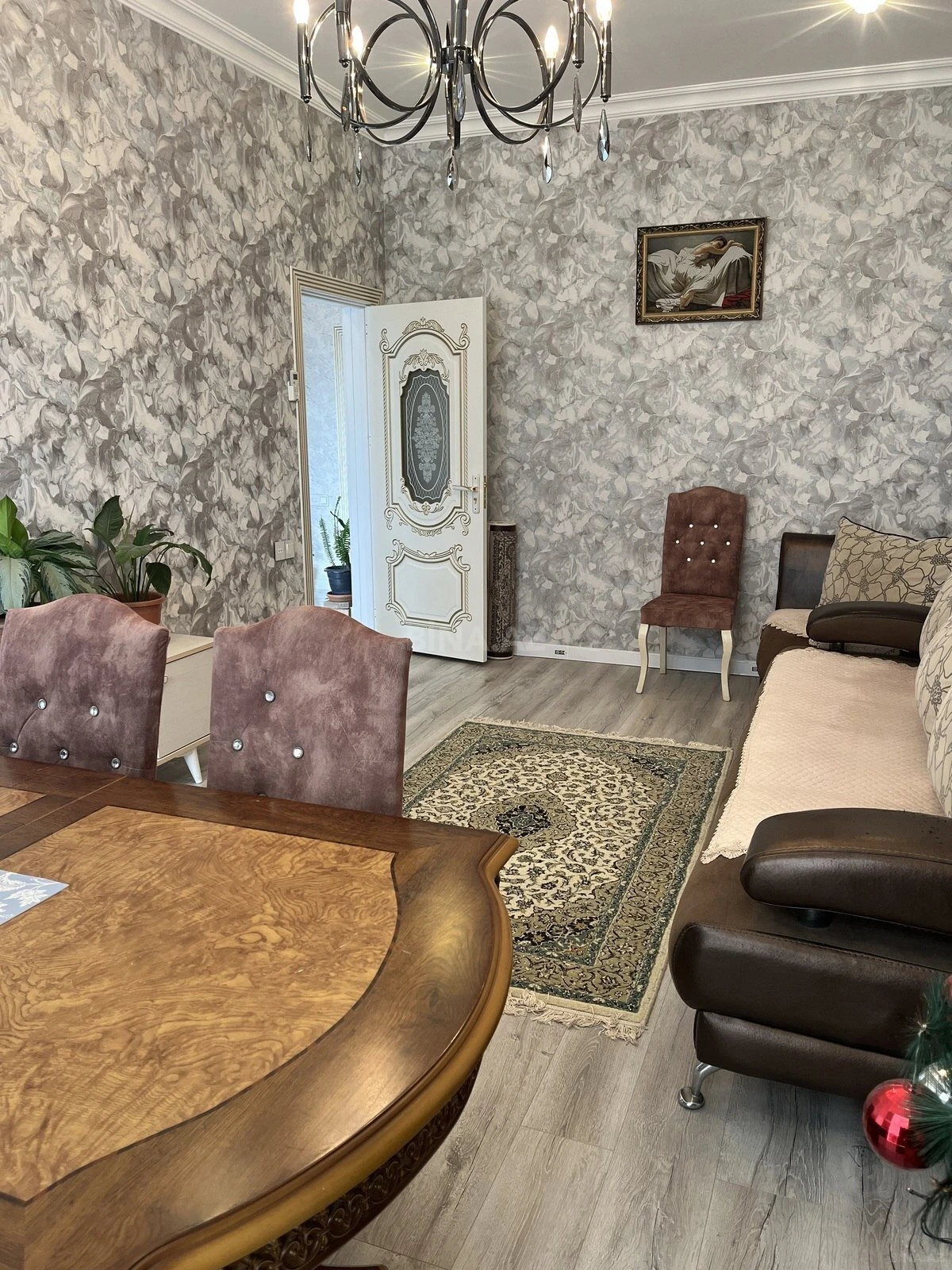 Satılır 4 otaqlı həyət evi 140 m²