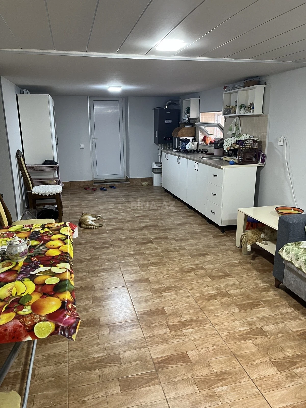 Satılır 4 otaqlı həyət evi 140 m²