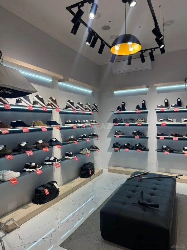 Satılır obyekt 125 m²