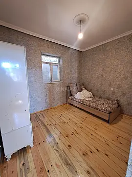 Satılır 3 otaqlı həyət evi 65 m²
