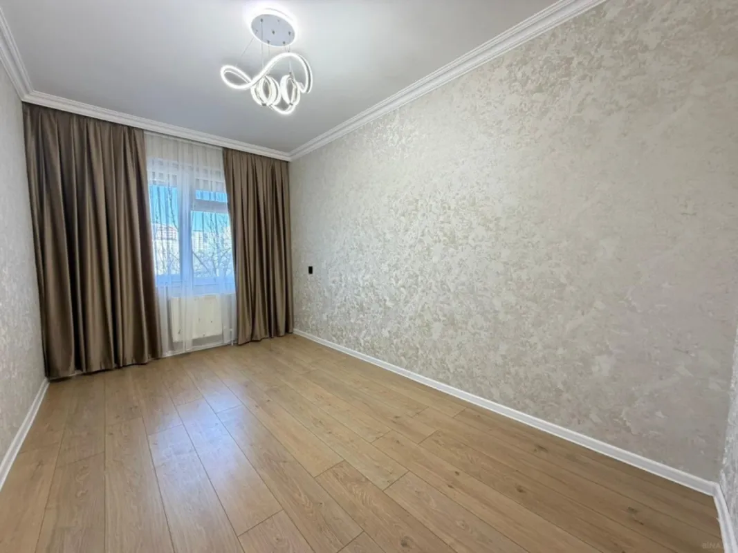 Satılır 3 otaqlı mənzil 87 m²