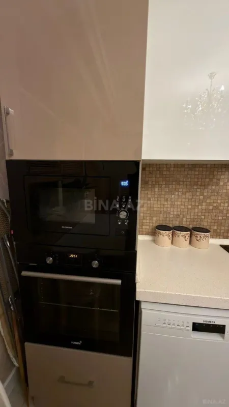 Satılır 2 otaqlı mənzil 80 m²
