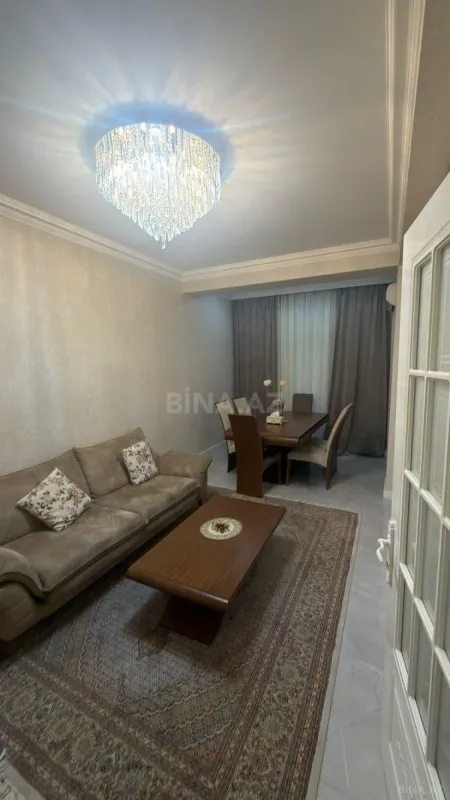 Satılır 2 otaqlı mənzil 80 m²
