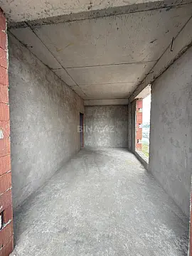 Satılır 4 otaqlı mənzil 169 m²