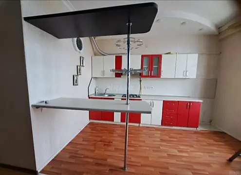 Kirayə verilir 1 otaqlı mənzil 60 m²