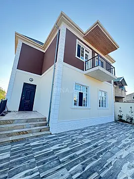 Satılır 5 otaqlı həyət evi 200 m²