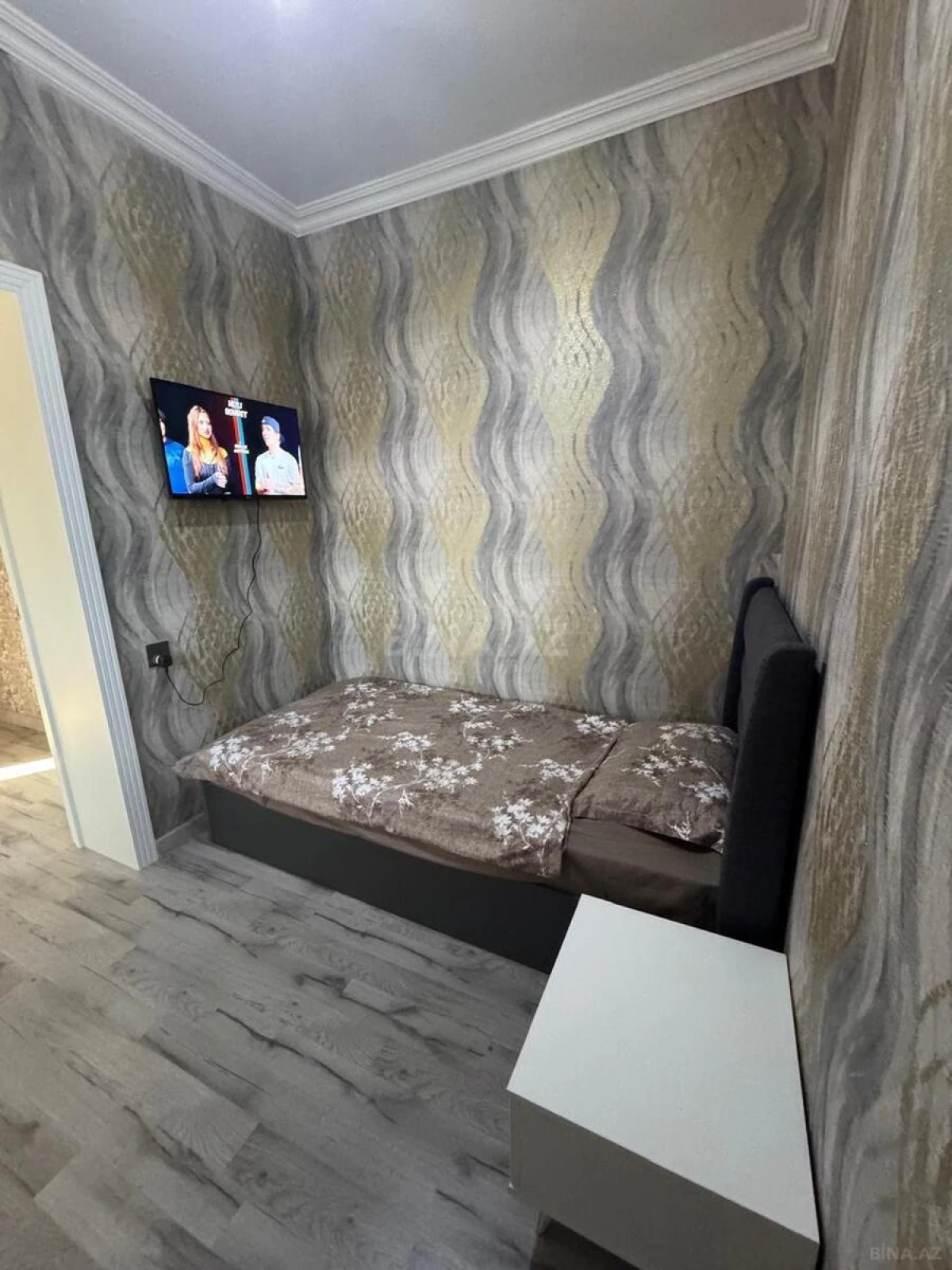 Satılır 5 otaqlı həyət evi 200 m²