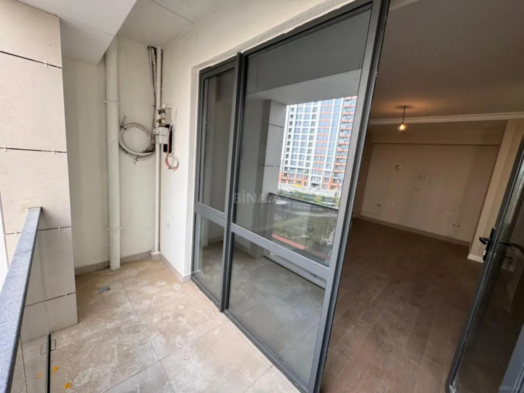 Satılır 2 otaqlı mənzil 58 m²