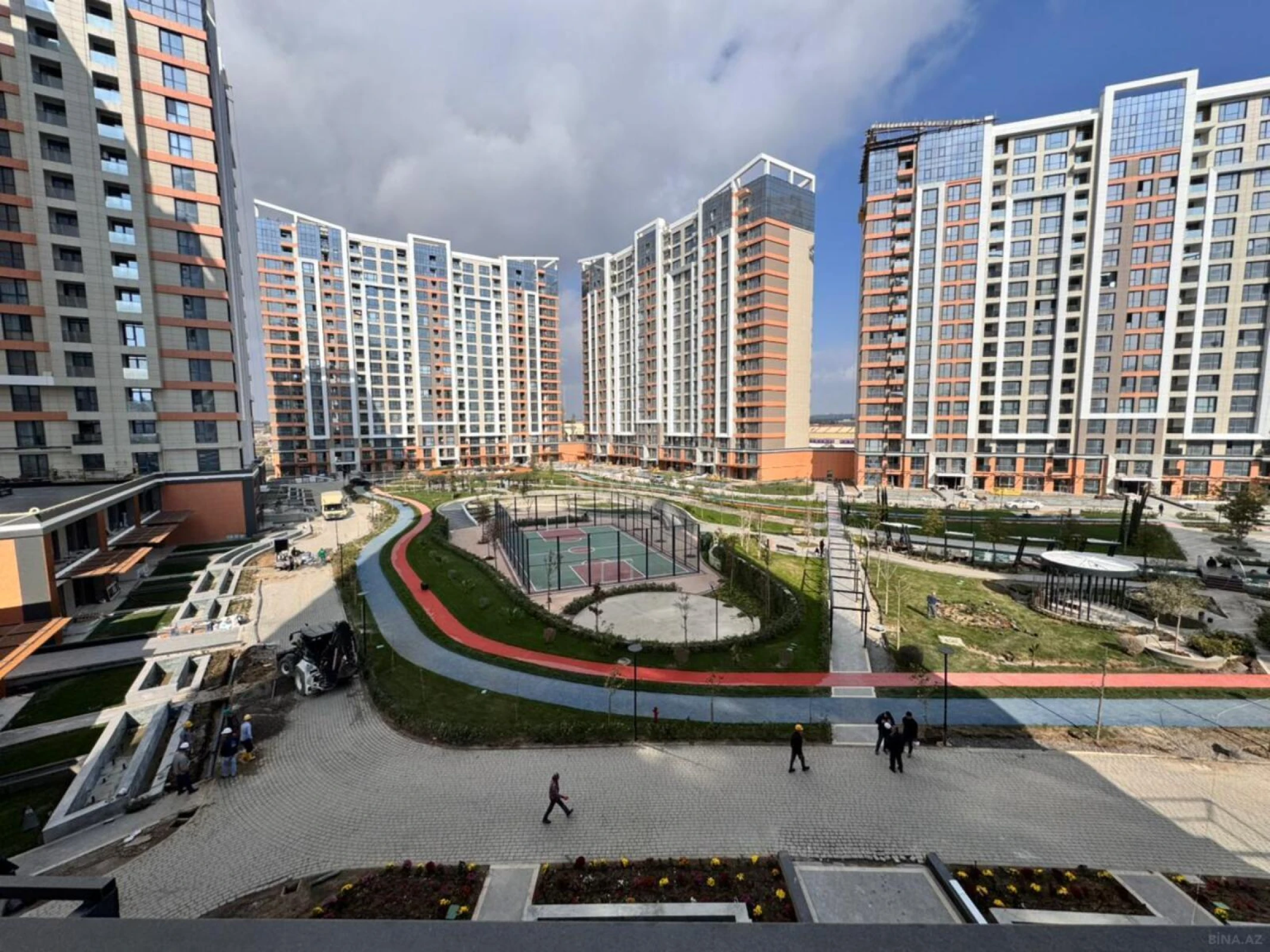 Satılır 2 otaqlı mənzil 58 m²