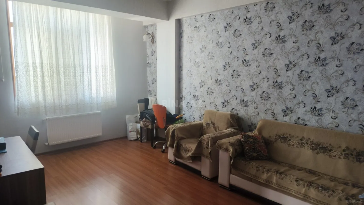 Satılır 3 otaqlı mənzil 86 m²