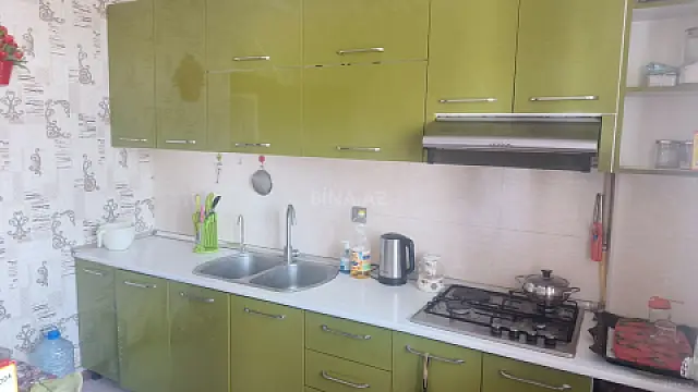 Satılır 3 otaqlı mənzil 86 m²