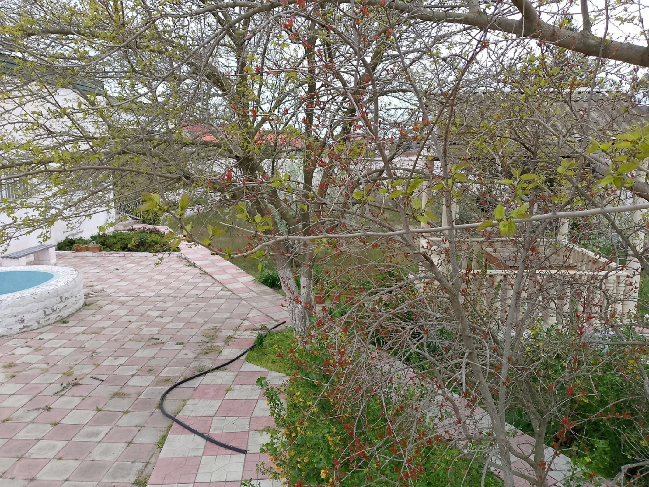 Satılır 4 otaqlı həyət evi 90 m²