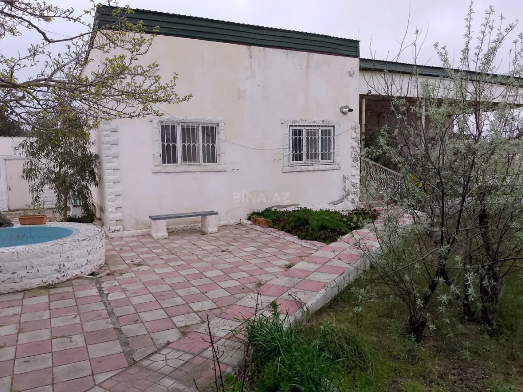 Satılır 4 otaqlı həyət evi 90 m²
