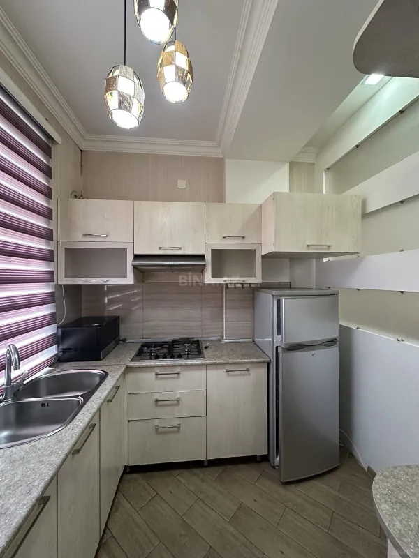 Satılır 3 otaqlı mənzil 63 m²