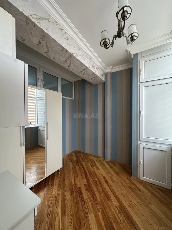 Satılır 3 otaqlı mənzil 63 m²