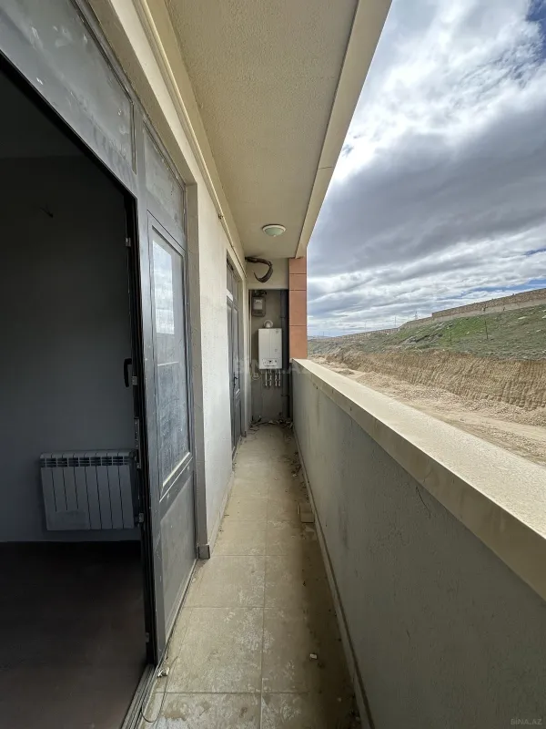 Satılır 2 otaqlı mənzil 72.6 m²