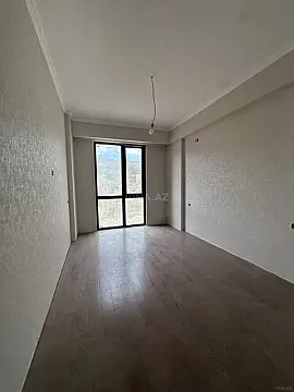 Satılır 2 otaqlı mənzil 72.6 m²