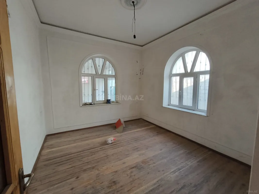 Satılır 4 otaqlı həyət evi 150 m²