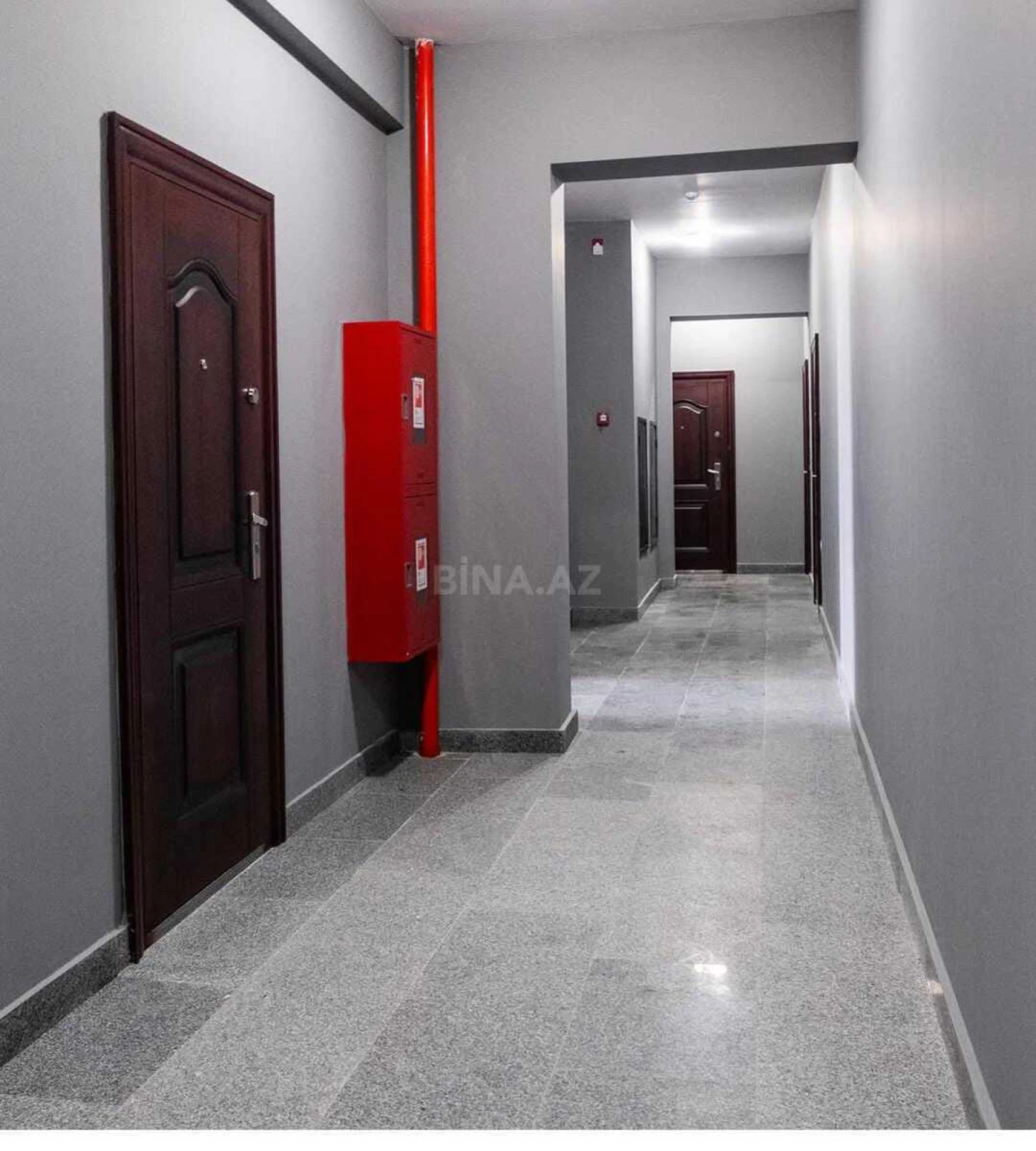 Satılır 3 otaqlı mənzil 87.6 m²