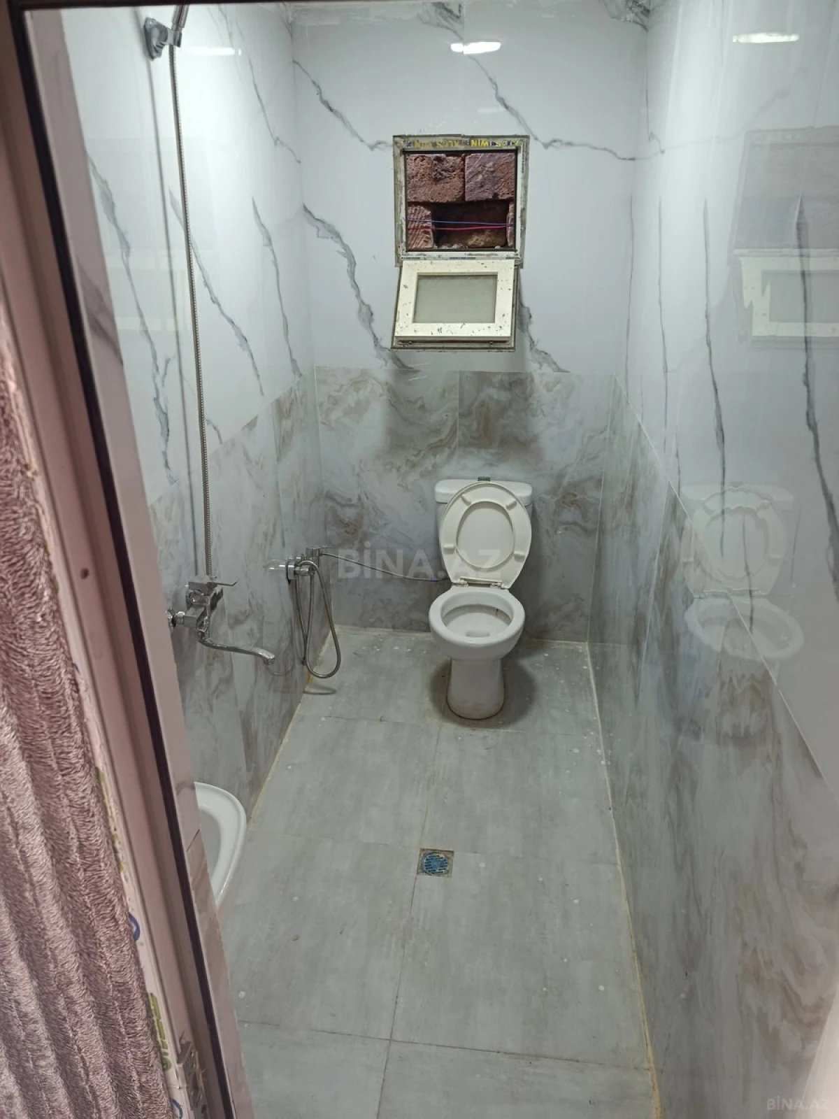 Satılır 2 otaqlı həyət evi 40 m²