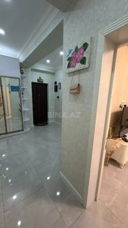 Satılır 2 otaqlı mənzil 80 m²