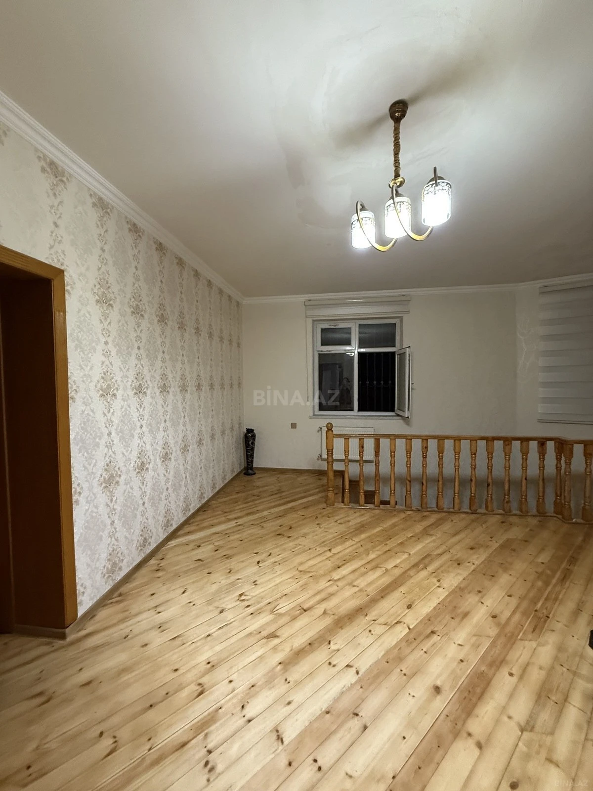 Satılır 5 otaqlı həyət evi 150 m²