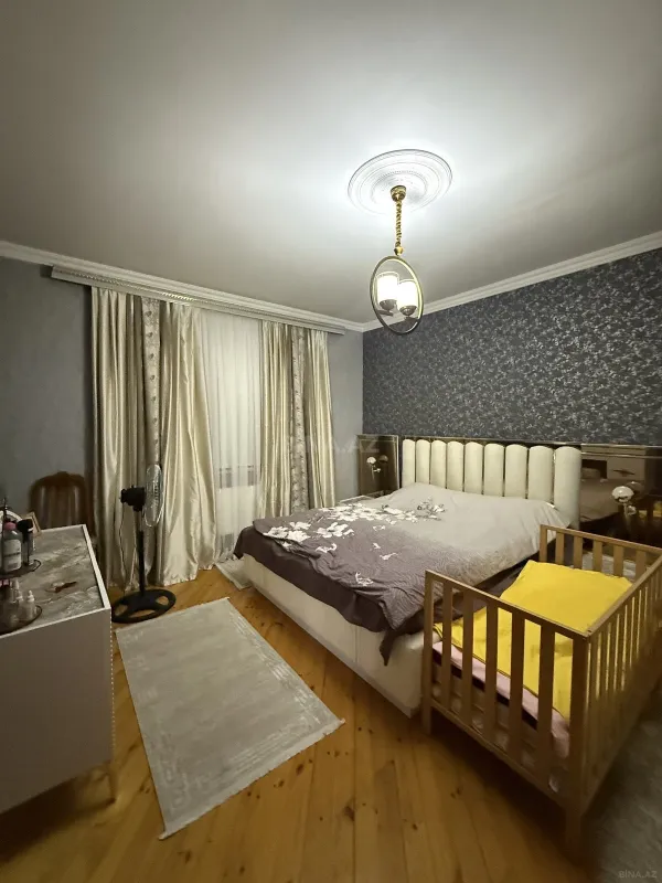 Satılır 5 otaqlı həyət evi 150 m²