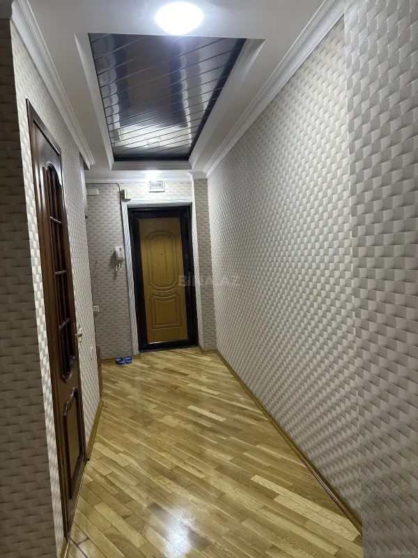 Kirayə verilir 2 otaqlı mənzil 88 m²