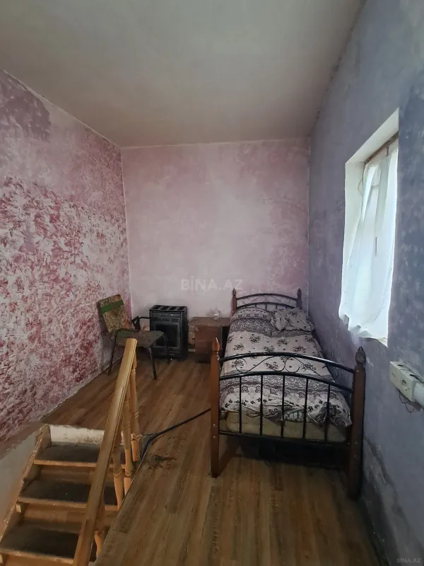Satılır 2 otaqlı həyət evi 40 m²