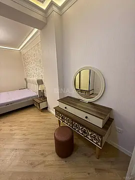 Kirayə verilir 2 otaqlı mənzil 100 m²